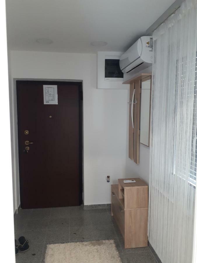 Apartman Skribulja Zupanja Exterior photo