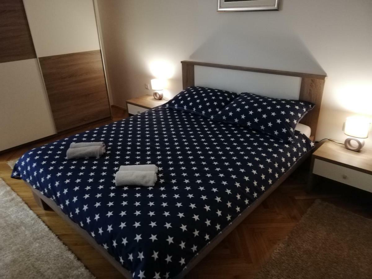 Apartman Skribulja Zupanja Exterior photo