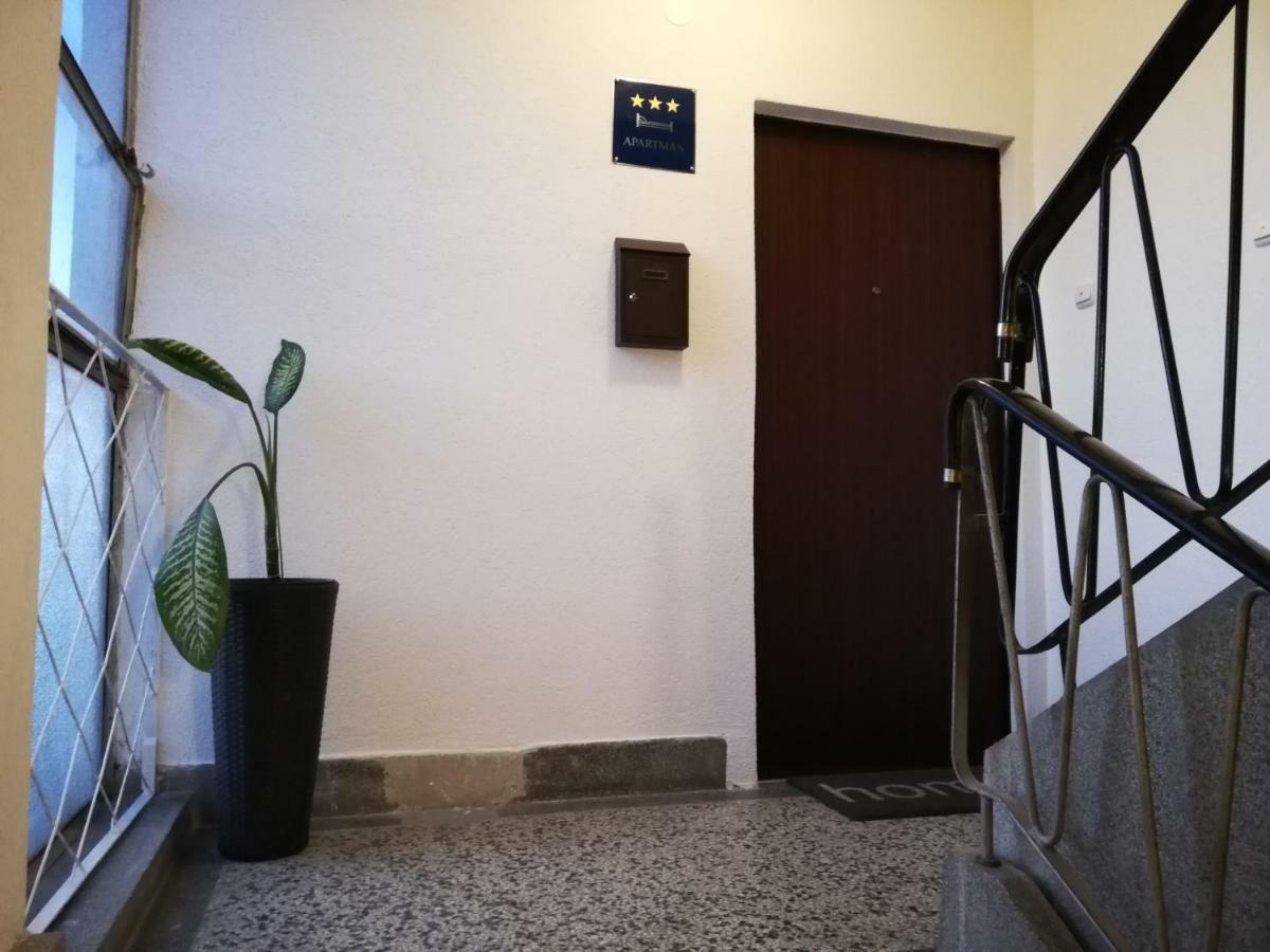 Apartman Skribulja Zupanja Exterior photo